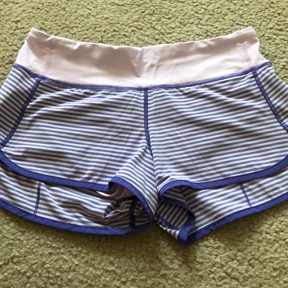 Lululemon shorts size 4